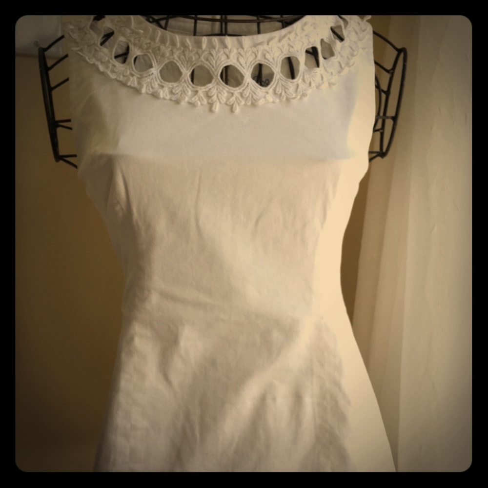 Lilly Pulitzer white stretch tunic